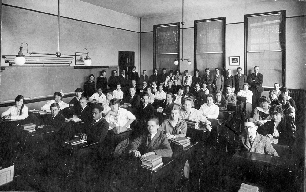 An integrated Princeton High School class, 1917.