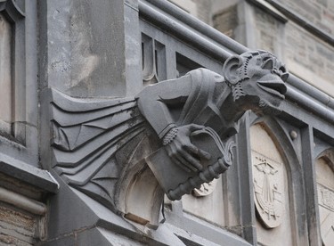 gargoyle tour