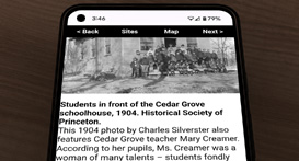 digital-tour-phone